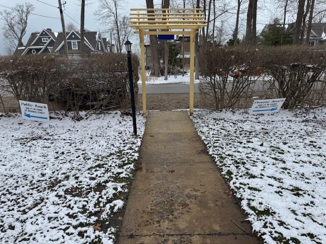 15657 Lakeshore Road