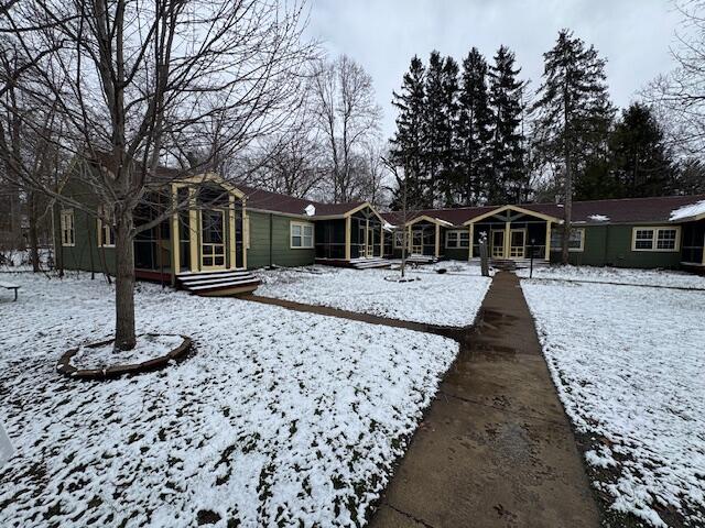 15657 Lakeshore Road