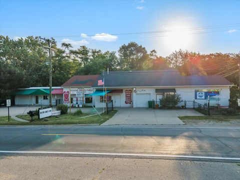 2639 S 3rd Street Niles MI 49120