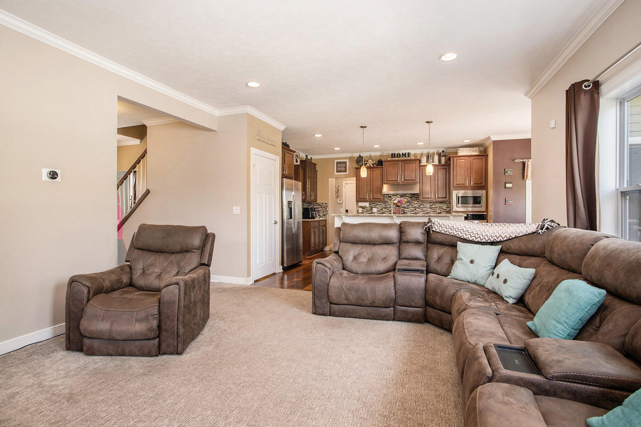 Richland, Michigan 49083, United States, 5 Bedrooms Bedrooms, ,4 BathroomsBathrooms,Residential,Active,185252