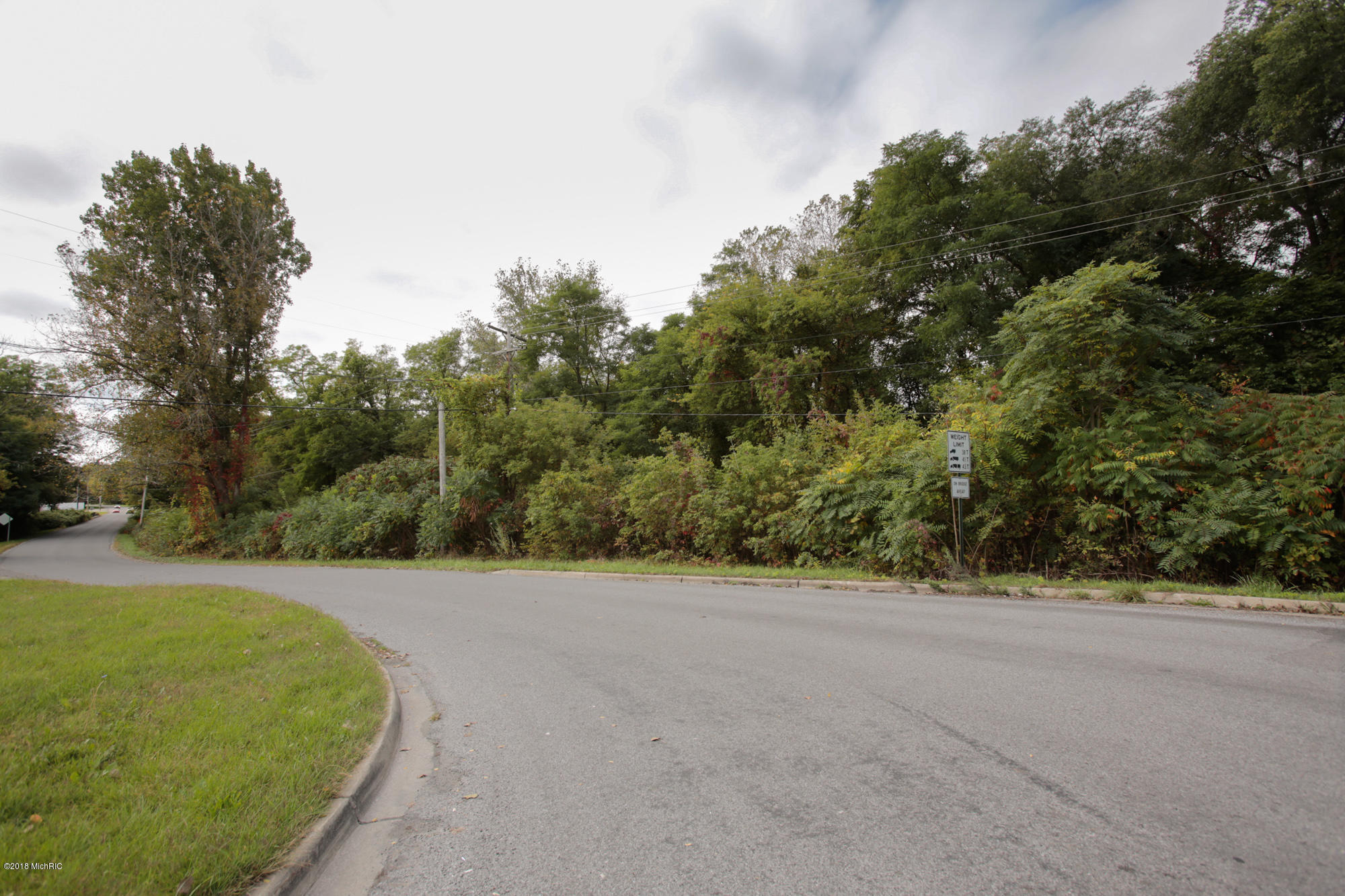 Battle Creek, Michigan 49015, United States, ,Commercial,Active,50407