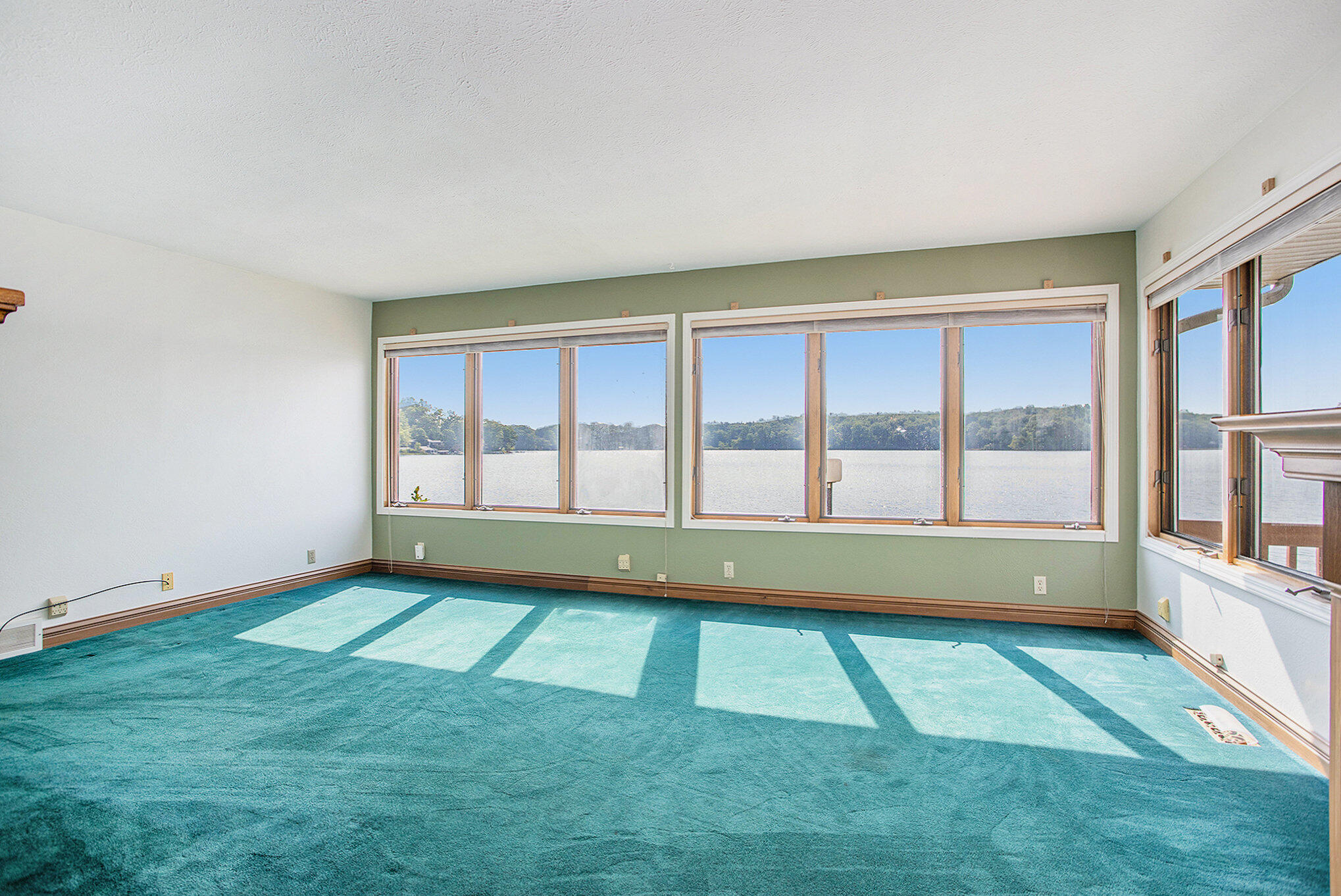 Augusta, Michigan 49012, United States, 3 Bedrooms Bedrooms, ,2 BathroomsBathrooms,Residential,Active,2213