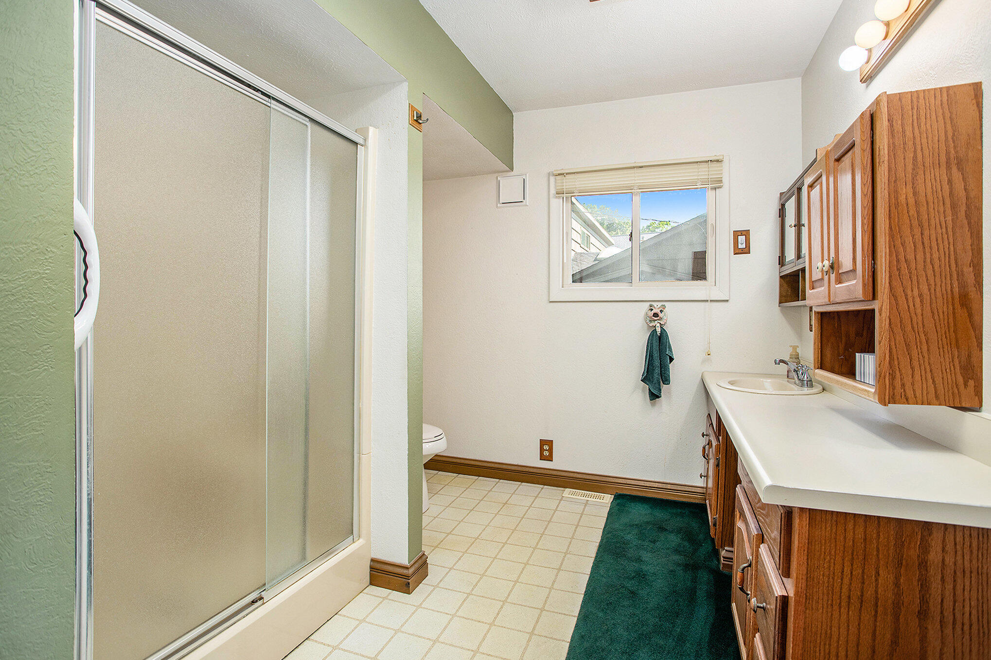 Augusta, Michigan 49012, United States, 3 Bedrooms Bedrooms, ,2 BathroomsBathrooms,Residential,Active,2213