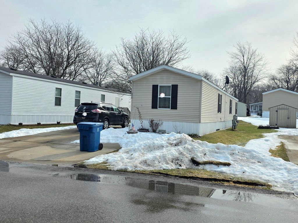 Photo of 4450 Oakland Drive, Allendale, MI 49401 (MLS # 26005810)