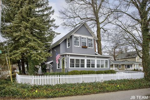 MLS: 25010801