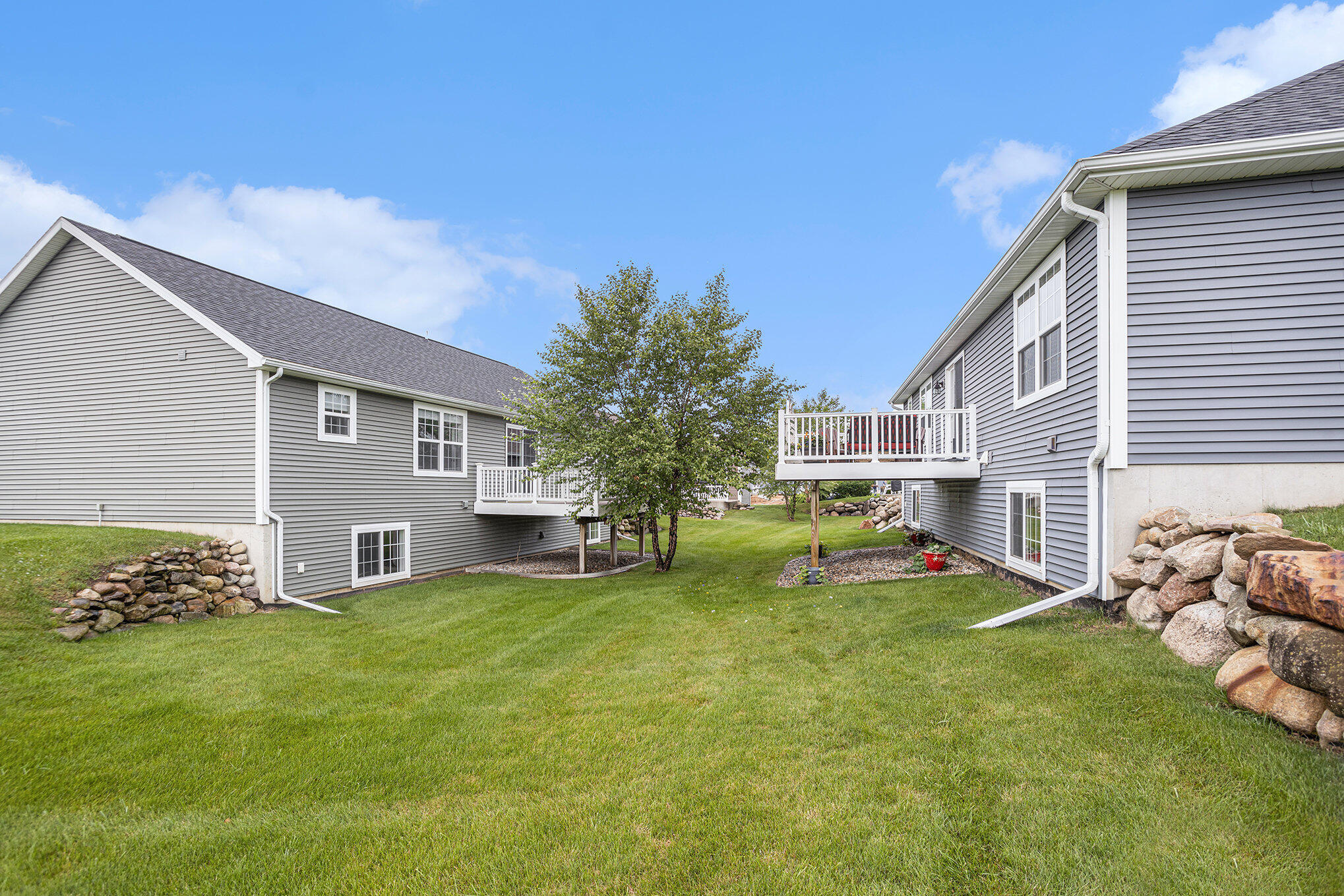 Richland, Michigan 49083, United States, 2 Bedrooms Bedrooms, ,2 BathroomsBathrooms,Residential,Active,103533