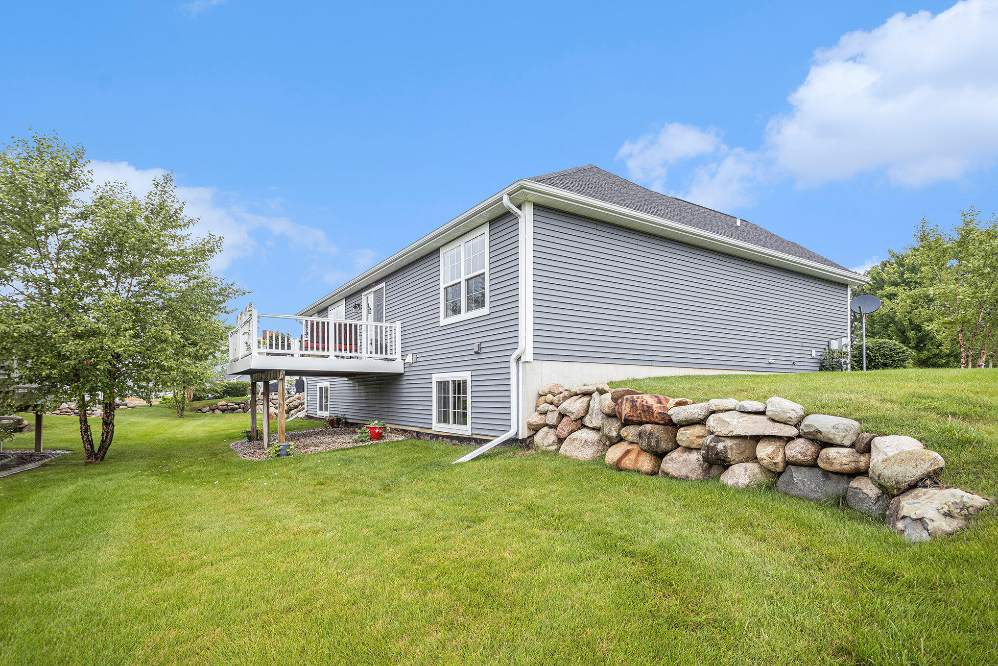 Richland, Michigan 49083, United States, 2 Bedrooms Bedrooms, ,2 BathroomsBathrooms,Residential,Active,103533