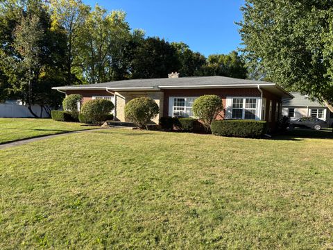 Photo of 304 Cottage, Sturgis, MI 49091 (MLS # 25053156)