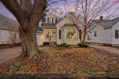 Photo of 1945 Galewood Avenue SW, Wyoming, MI 49509 (MLS # 26009283)