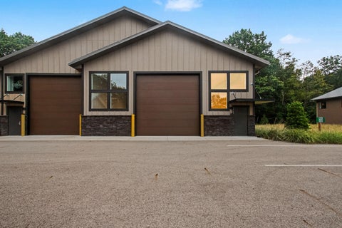 Photo for 3589 Commercial Boulevard
