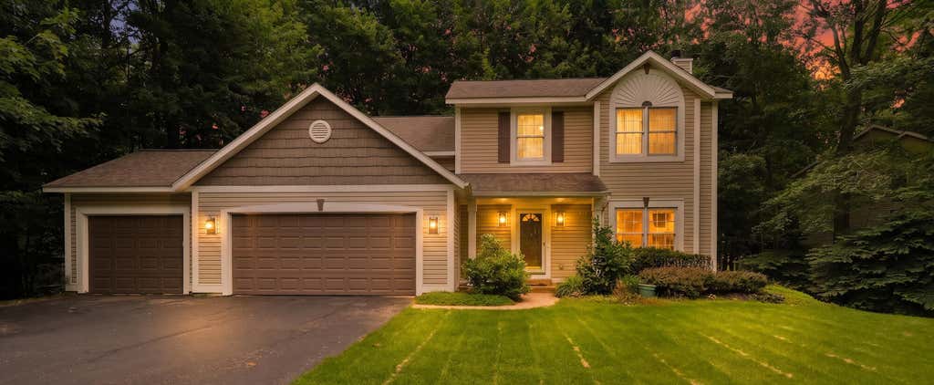 Photo of 155 Summer Wind CT, Holland, MI 49424 (MLS # 26042716)