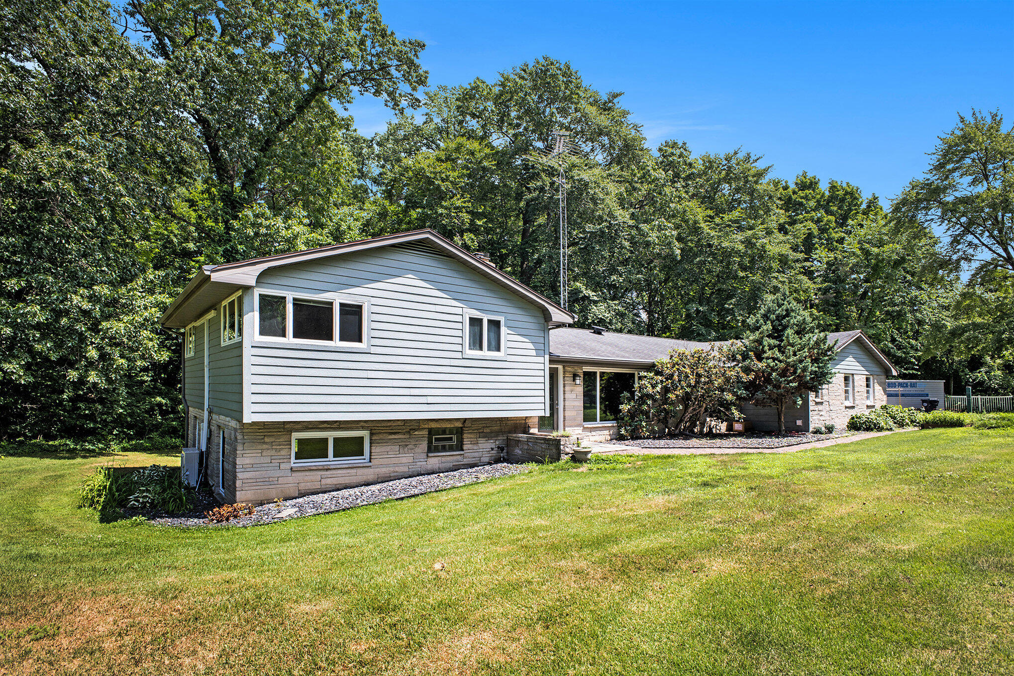 929 N Park Road
