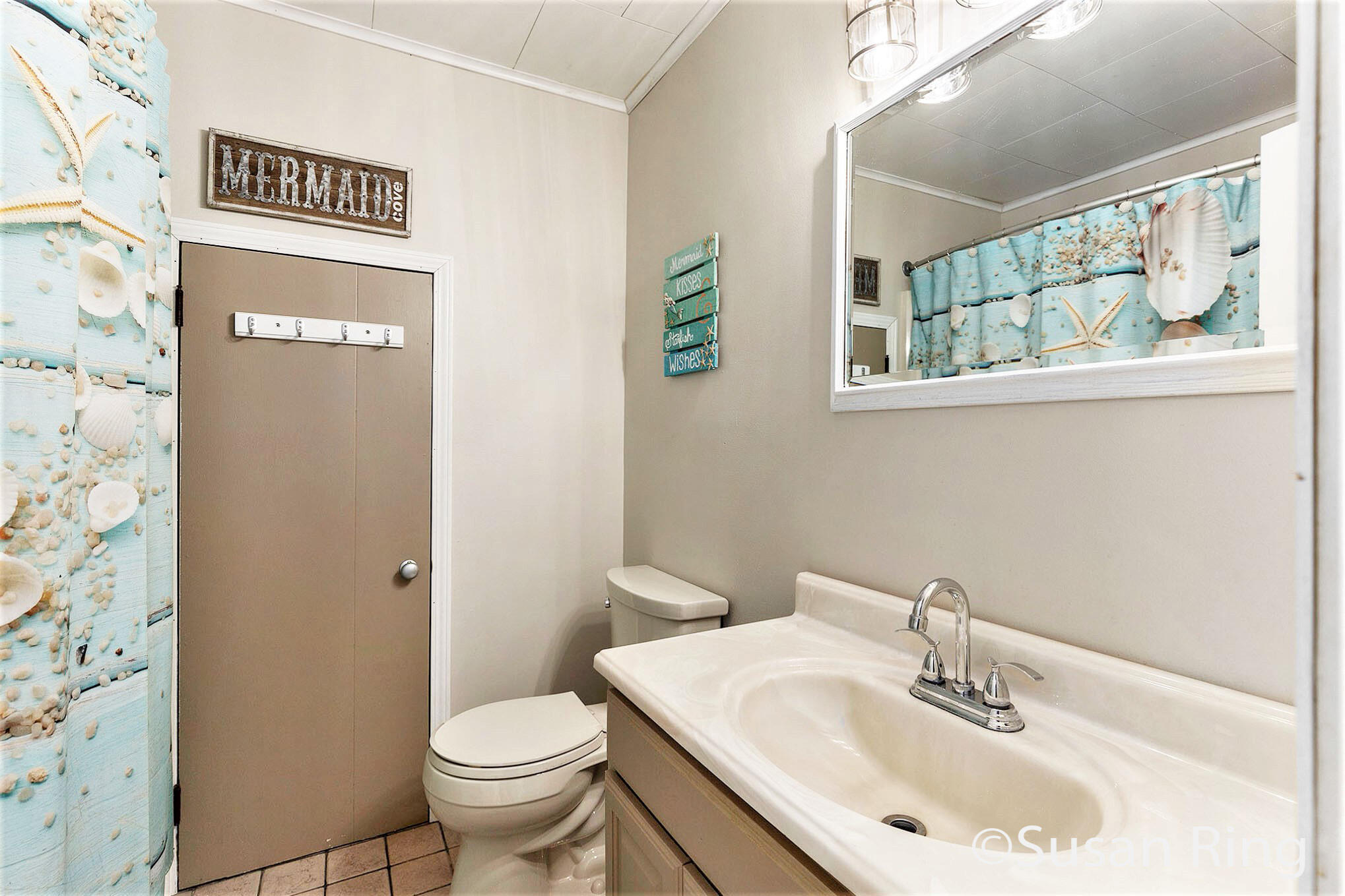 Belding, Michigan 48809, United States, 4 Bedrooms Bedrooms, ,2 BathroomsBathrooms,Residential,Pending,6231