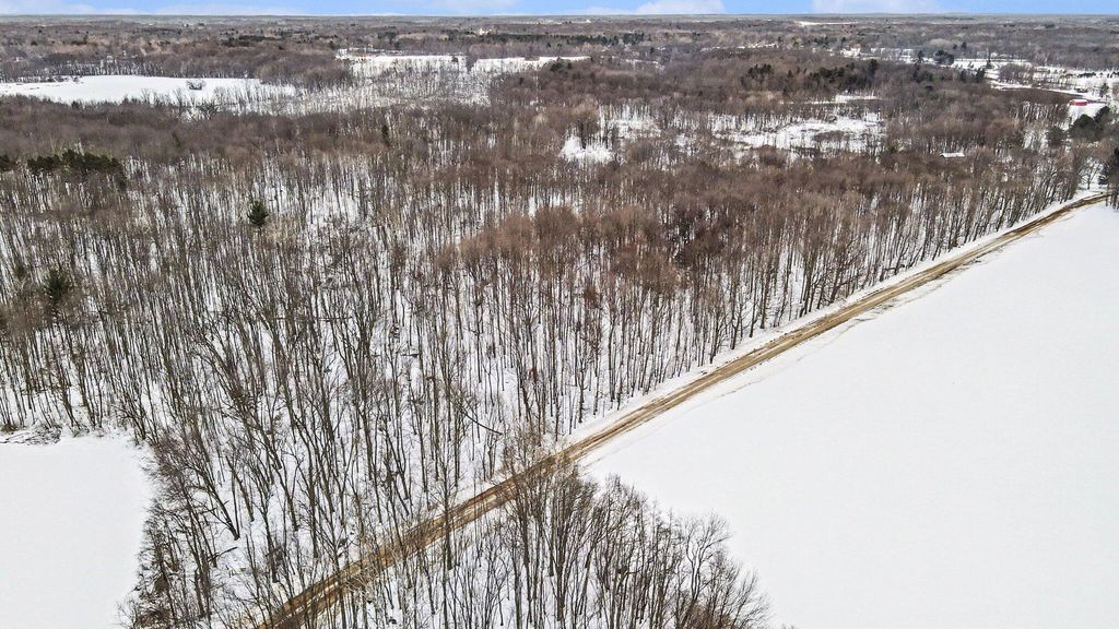 Photo of V/L 39th Street, Allegan, MI 49010 (MLS # 26005376)