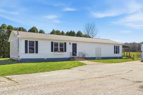 68715 66th Avenue Watervliet MI 49098