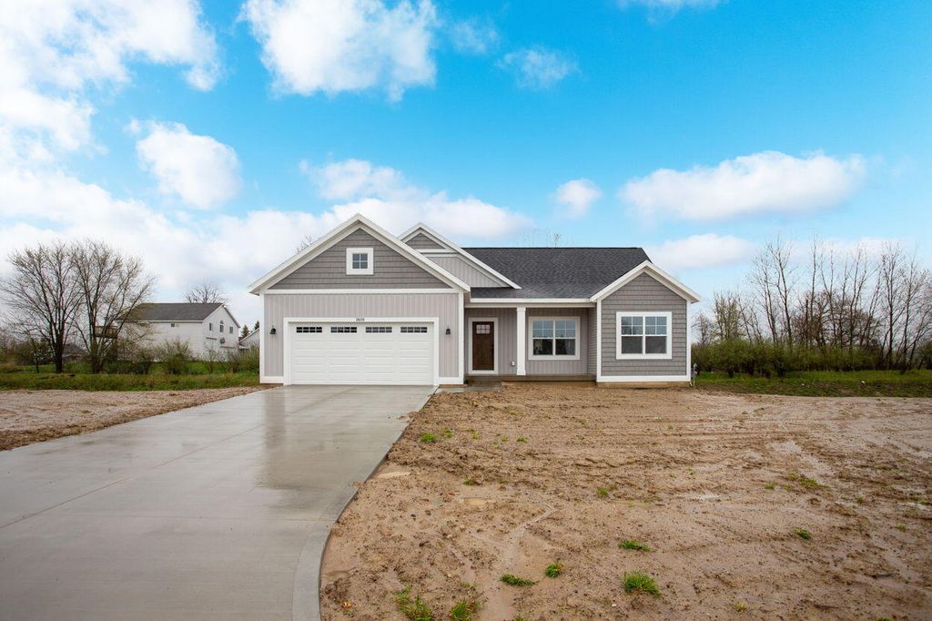 Photo of 3630 Tulipleaf Drive, Holland, MI 49424 (MLS # 26004814)