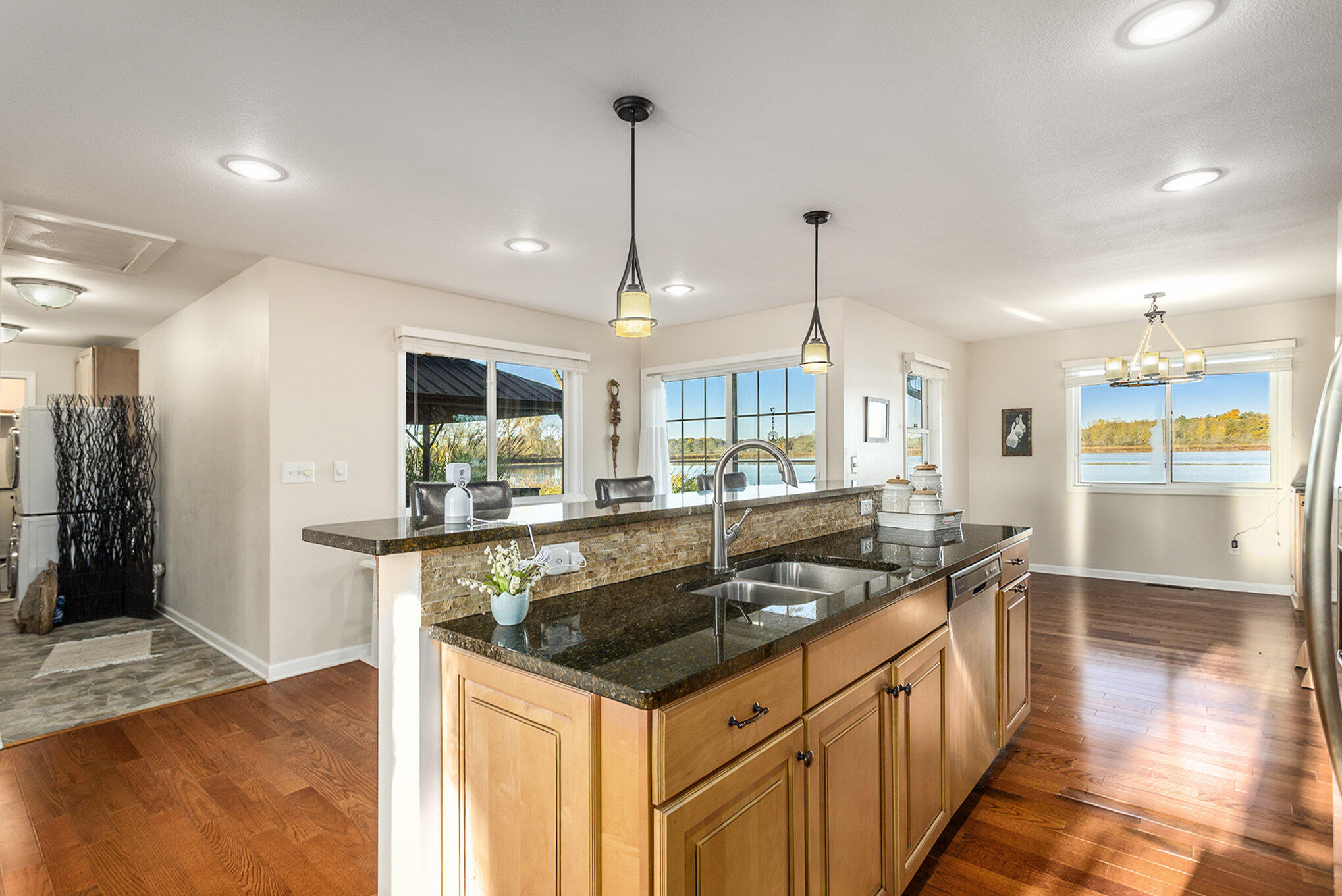 Burlington, Michigan 49029, United States, 2 Bedrooms Bedrooms, ,2 BathroomsBathrooms,Residential,Active,231178