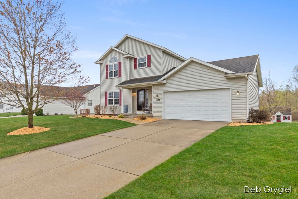Photo of 2508 Crystal Meadows Street, Caledonia, MI 49316 (MLS # 23011639)