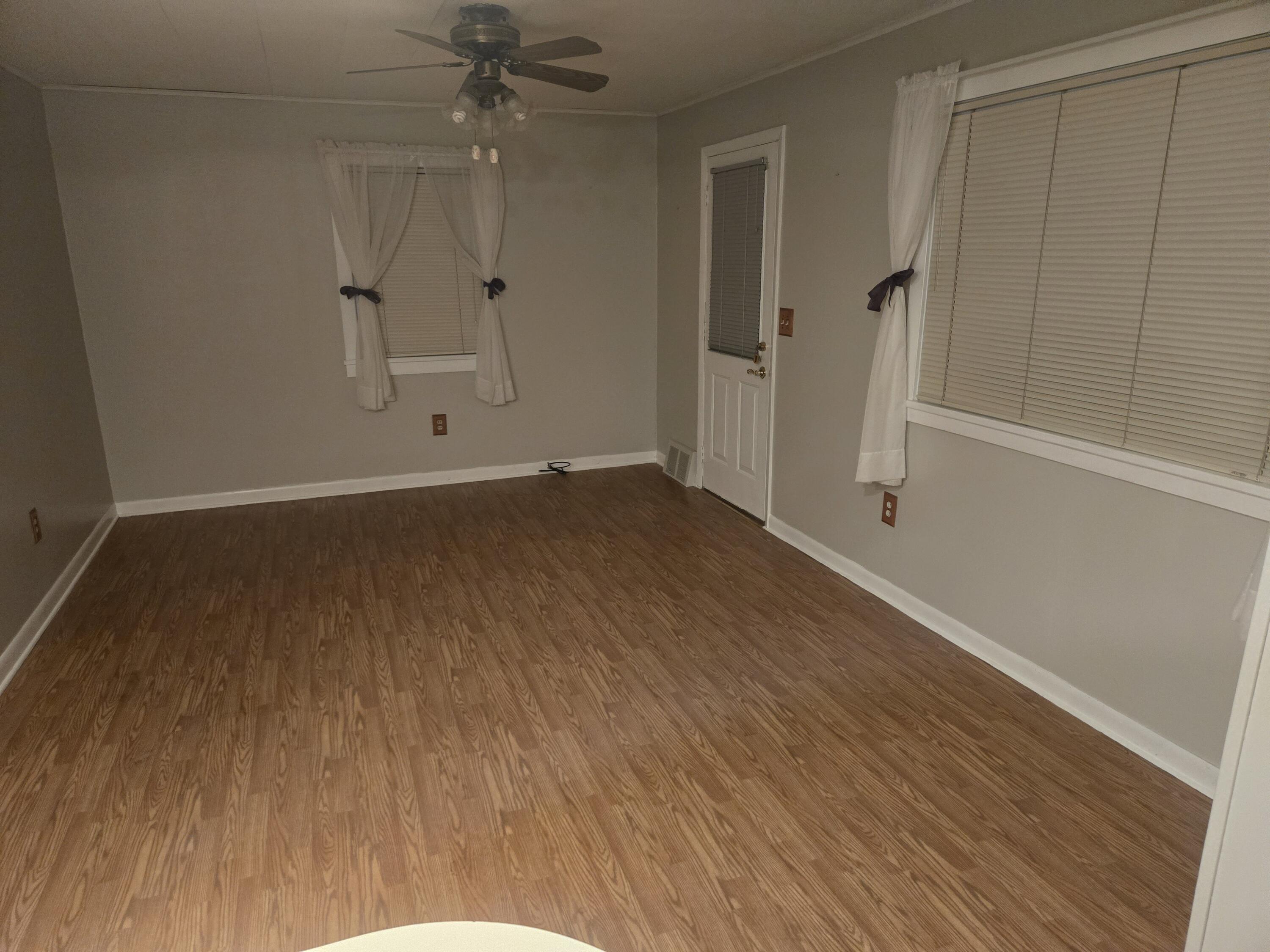 5667 Brunswick Boulevard