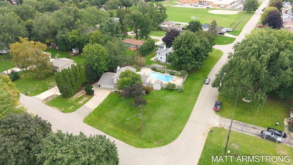 2160 TULIP LN, JENISON, MI 49428 - Image e308a3b6195ebfd5bef0362c1e79e0ee/971151114