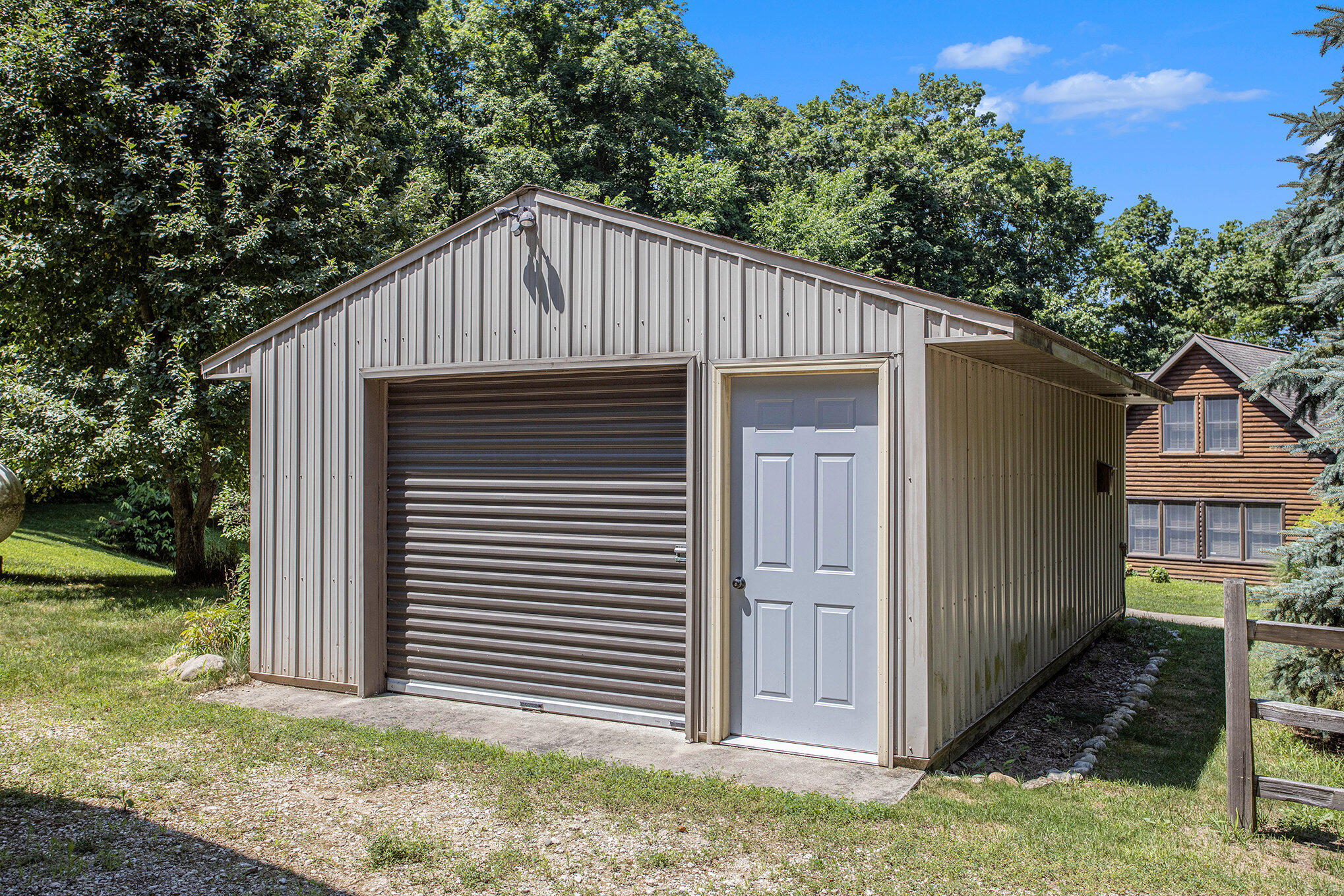 Plainwell, Michigan 49080, United States, 4 Bedrooms Bedrooms, ,2 BathroomsBathrooms,Residential,Active,169206