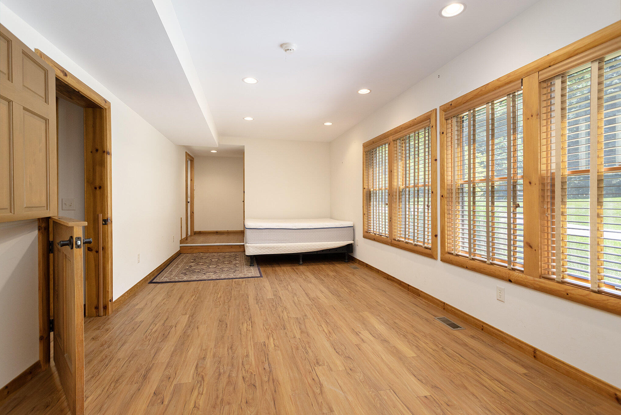 Plainwell, Michigan 49080, United States, 4 Bedrooms Bedrooms, ,2 BathroomsBathrooms,Residential,Active,169206