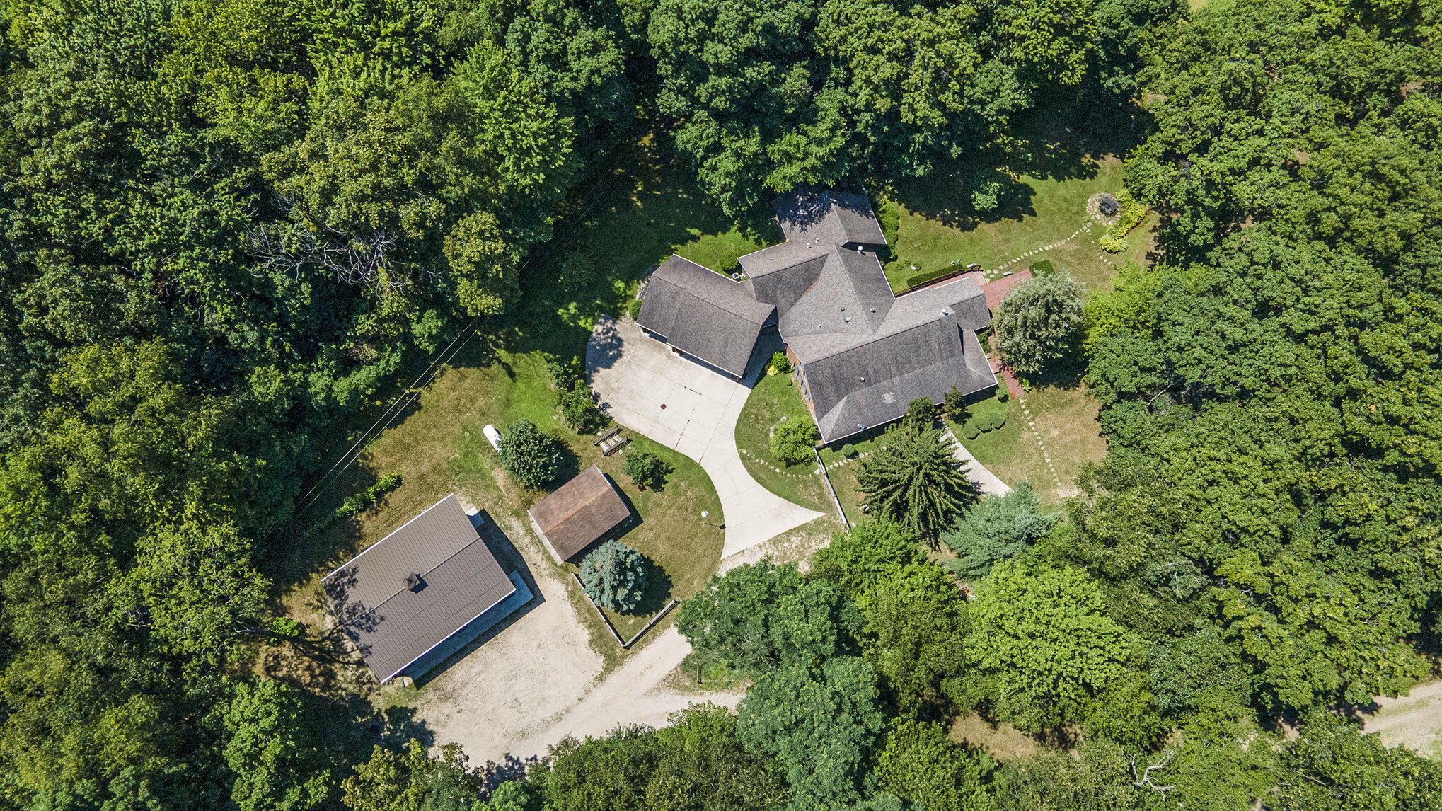 Plainwell, Michigan 49080, United States, 4 Bedrooms Bedrooms, ,2 BathroomsBathrooms,Residential,Active,169206