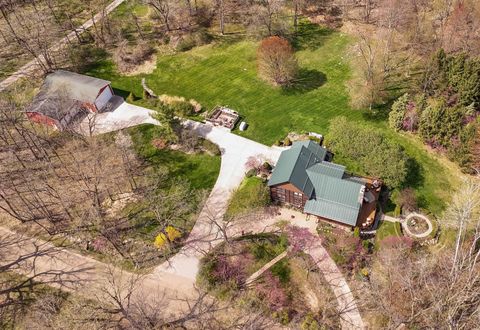 9547 Downes Street NE Lowell MI 49331
