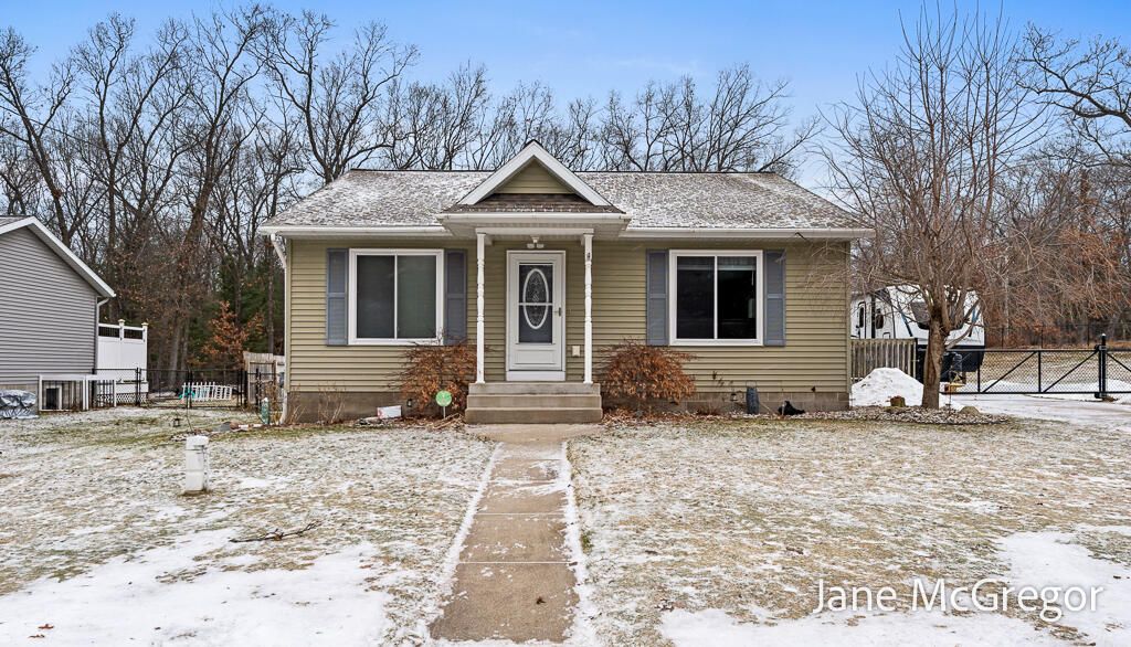 Photo of 696 W Madison Road, Twin Lake, MI 49457 (MLS # 26004950)