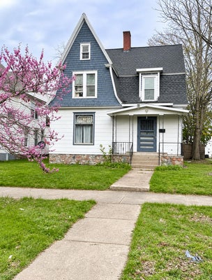307 S MICHIGAN AVE, BIG RAPIDS, MI 49307 - Image e38c8337cd4b8134ca6584e946f2d83b/1761582505