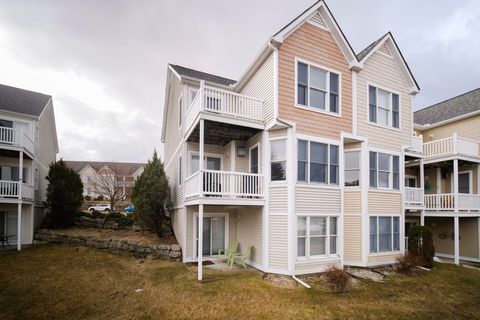 86 Charter Court, Manistee, MI 49660 - MLS#: 25011031