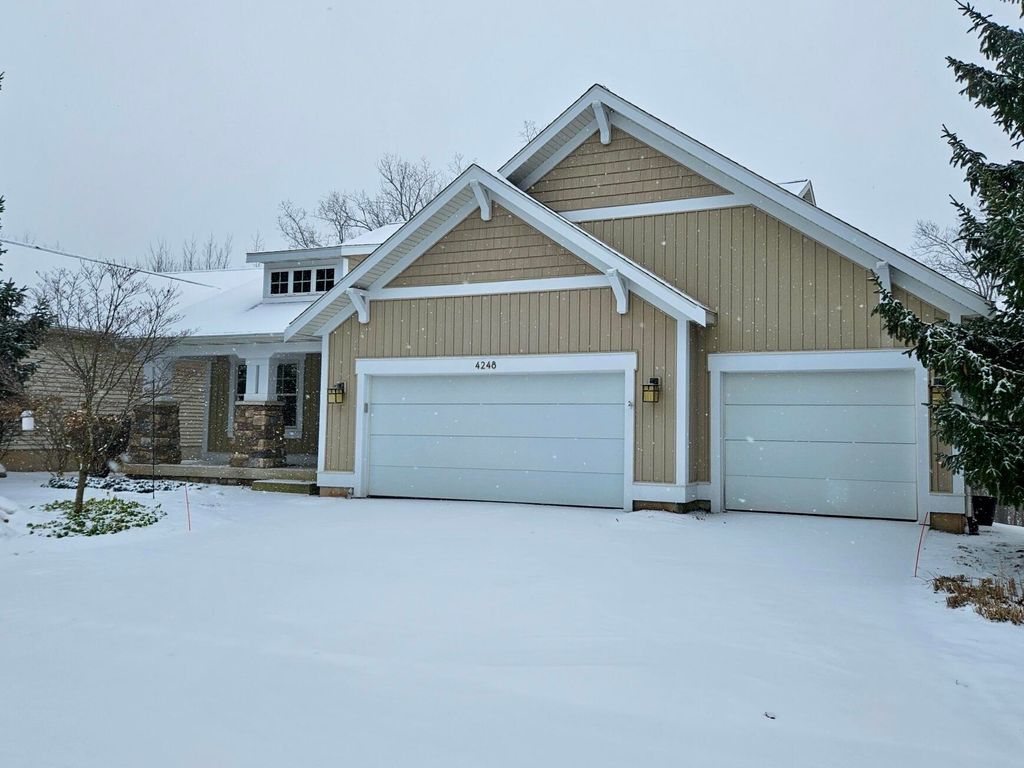 Photo of 4248 S Greenstone Drive SE, Grand Rapids, MI 49546 (MLS # 26002345)