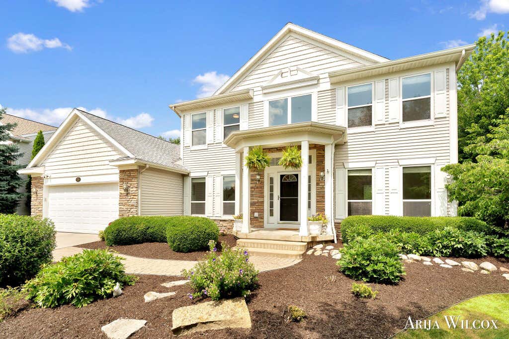 Photo of 926 Dogwood Meadows Drive SE #45, Ada, MI 49301 (MLS # 26039326)