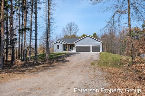 Photo of 7616 E Sheringer Road, Ravenna, MI 49451 (MLS # 26012738)