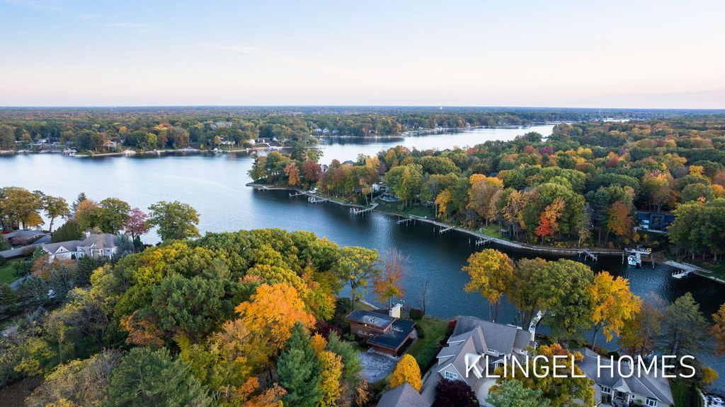 Photo of 16160 Highland Drive, Spring Lake, MI 49456 (MLS # 25055569)