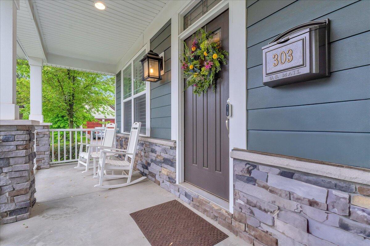 303 Terry Avenue