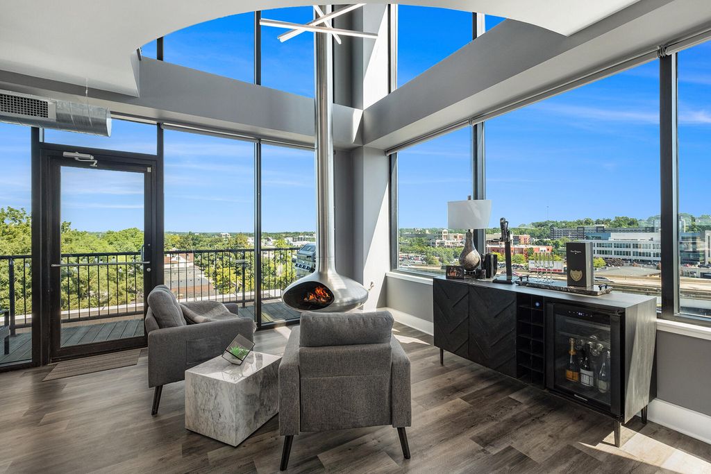 Photo of 600 Broadway Avenue NW #601A, Grand Rapids, MI 49504 (MLS # 23032966)