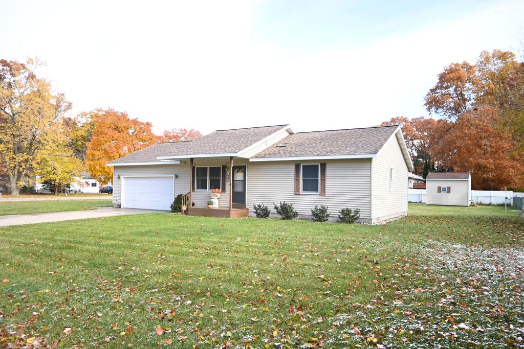 Photo of 600 East Street, Muskegon, MI 49442 (MLS # 25057542)