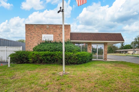 Photo for 22405 US-12
