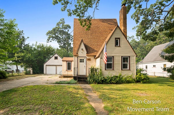 2164 LETART AVE, MUSKEGON, MI 49441 - Image e4cab319d3080ff5ae3b41fef889ce6b/3205029660