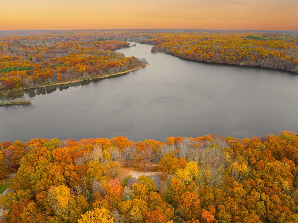 Photo of 13461 Burroughs Street NE, Lowell, MI 49331 (MLS # 25056796)