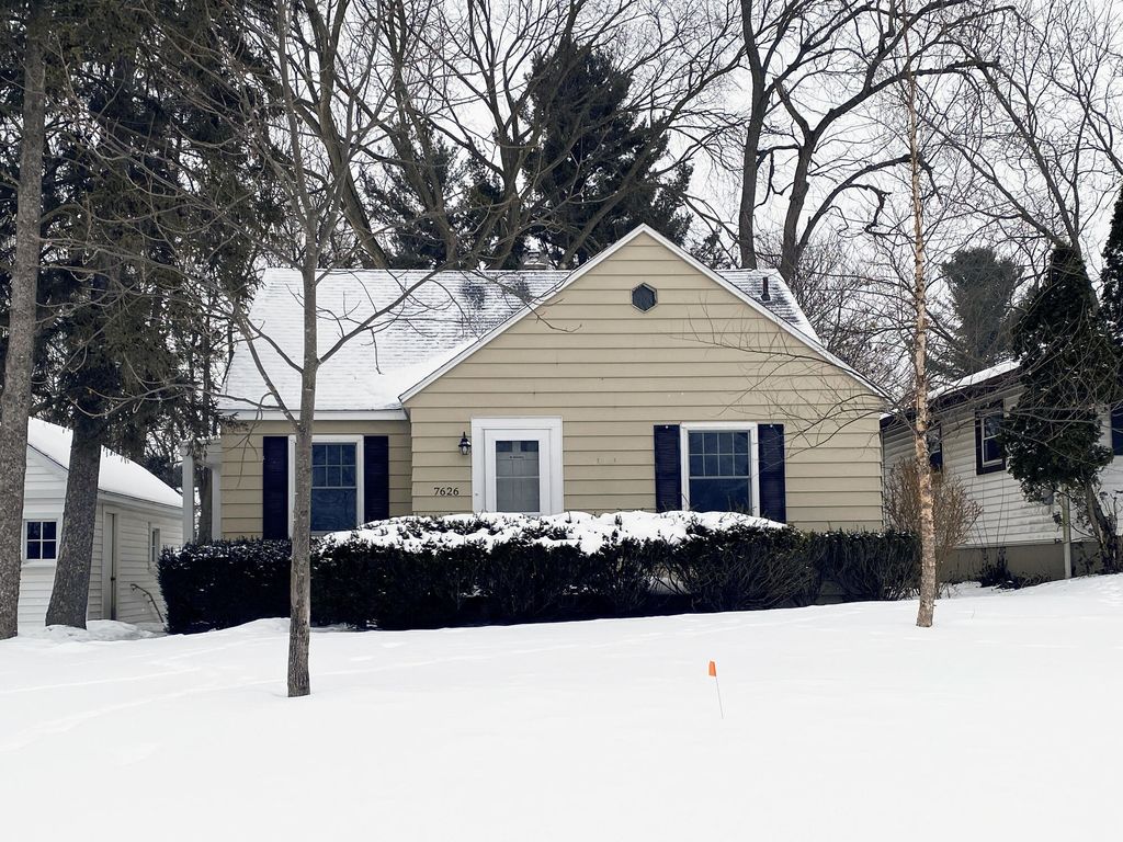 Photo of 7626 Grand Street, Dexter, MI 48130 (MLS # 26003905)