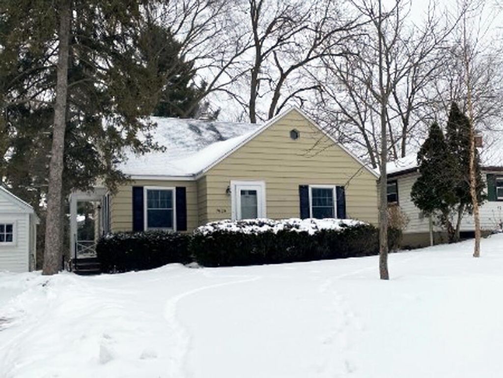 Photo of 7626 Grand Street, Dexter, MI 48130 (MLS # 26003905)