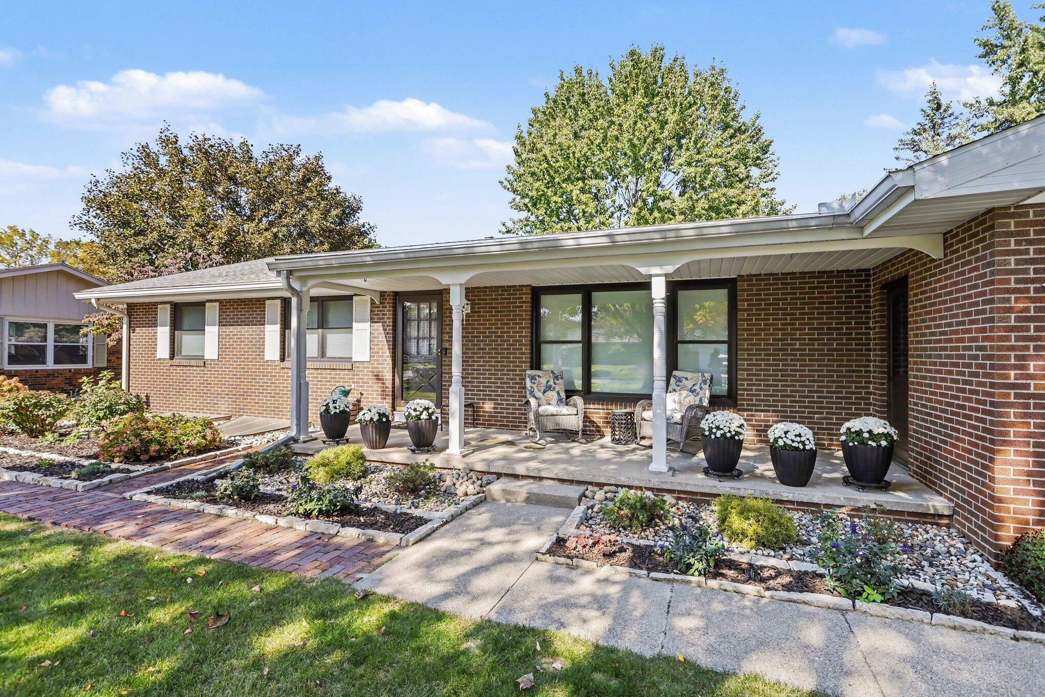 1627 Old Hickory Lane