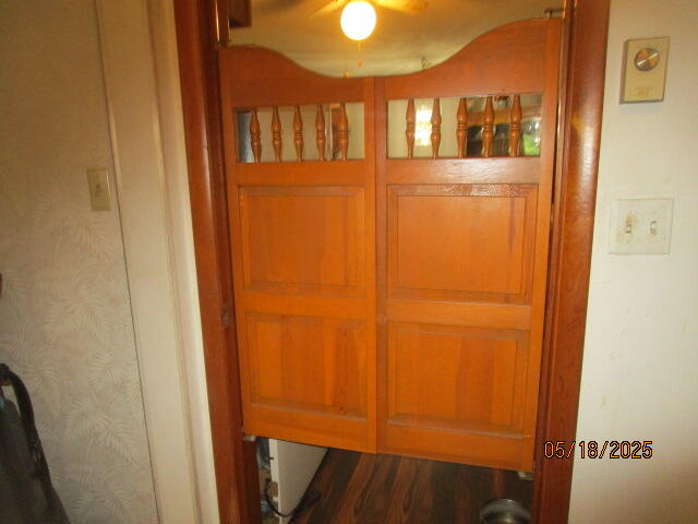 260 W Saint Joseph Street