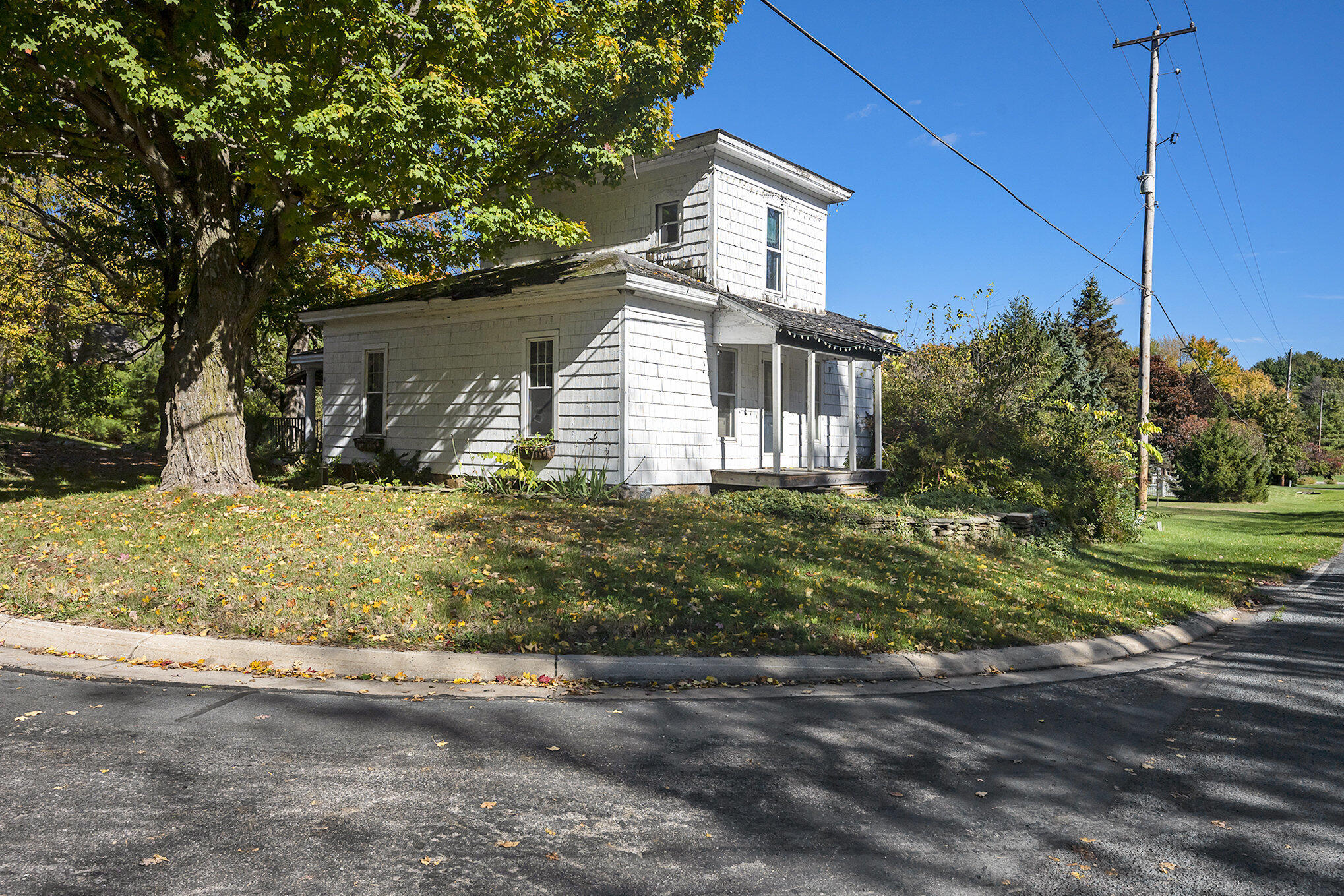 Galesburg, Michigan 49053, United States, 2 Bedrooms Bedrooms, ,2 BathroomsBathrooms,Residential,Active,232709