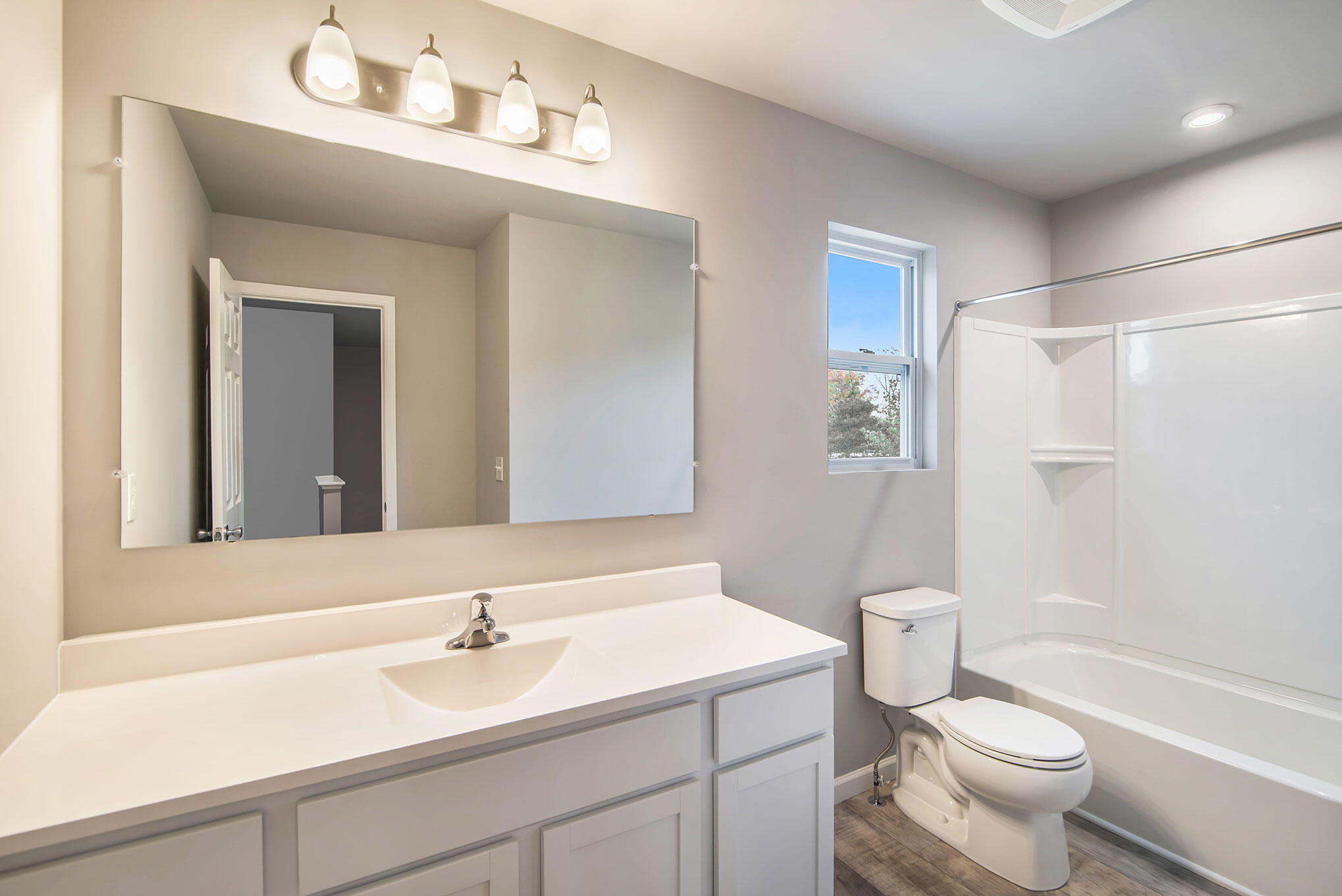 Photo 16 of 22 of 47680 Silver Oaks West house