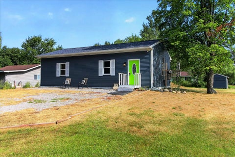 Photo for 8048 17 Mile Road