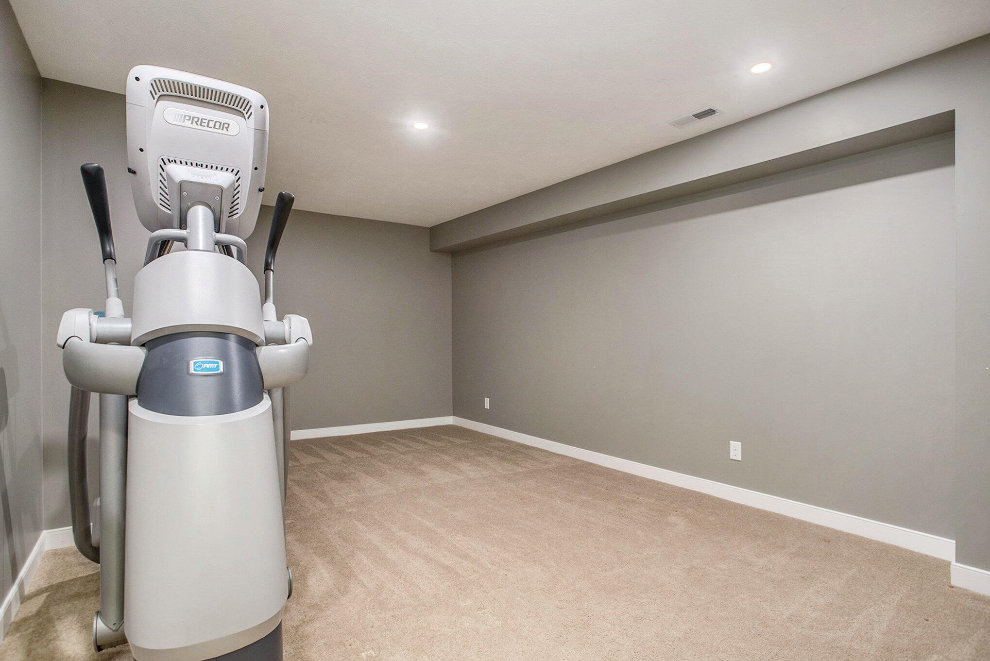 Richland, Michigan 49083, United States, 5 Bedrooms Bedrooms, ,4 BathroomsBathrooms,Residential,Active,157161