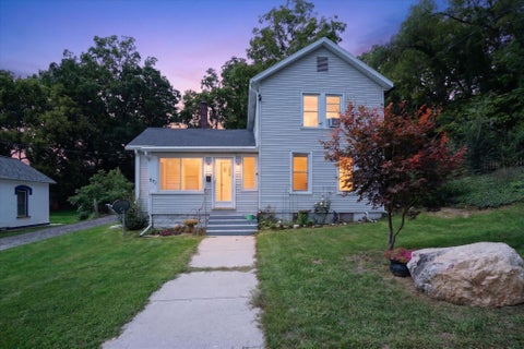 Photo for 671 N Jackson Street